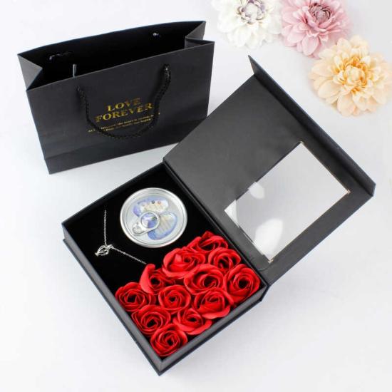 Sevgililere Özel İnci Kolye Seti